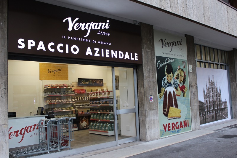 Lo spaccio aziendale di Vergani, in via Gorla a Milano